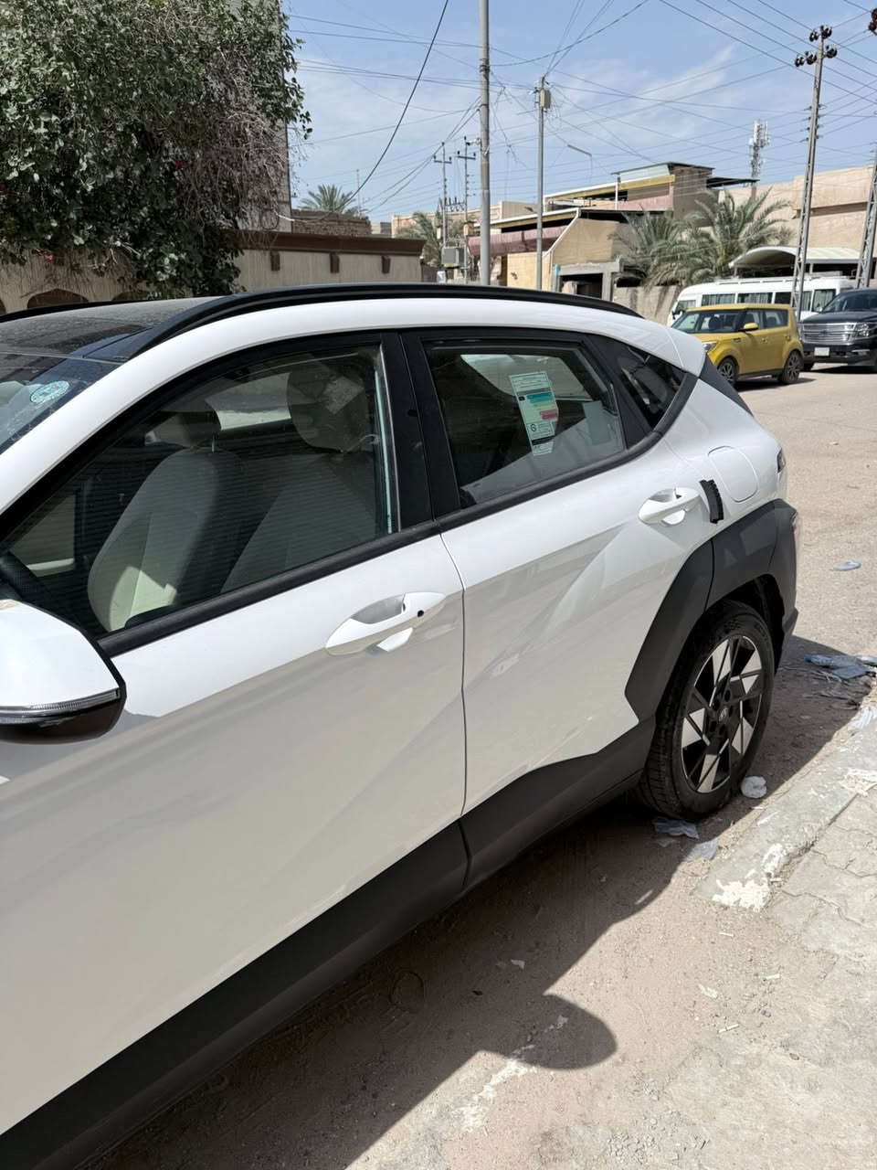 هونداي كونا 2024  ( خـليـجـي )
المواصفات
مفتاح التشغيل بصمة 
 تشغيل عن بعد 
سلايد كهربائي  
حساسات أمامية 
حساسات خلفية 
لايت زينون + LED 
بك لايت LED متصل
 دخول بصمة ذكي 
 حساسات ضغط الاطارات 
 اشارة في المرايا الجانبية 
 المرايا قابلة للطي كهرباء 
 هاند بريك كهرباء
 دشبول شاشة ديجيتال 
شاشة Apple Car play 
 كاميرا دوارة  
 مقود جلد حياكة 
 شفتات مقود 
 مثبت السرعة Cruise 
 المودات والاوامر الصوتية وسيري
شاحن هاتف Wireless لاسلكي
مخرج منفذ الطاقة 
فحص نظام السيارة 
حركة مقعد السائق كهرباء 
 تبريد شاشة مناخين منفصلين 
 قطعتين تبريد 
 نظام مانع الانزلاق 
 نظام نزول المنحدرات 

سياره بيها طخه بالباب مال السايق
موضح بصوره داخل المنشور 
وبيها طخه بسيطه بالدعاميه هم موضح 
بالصوره داخل المنشور 

للتواصل : ***********
