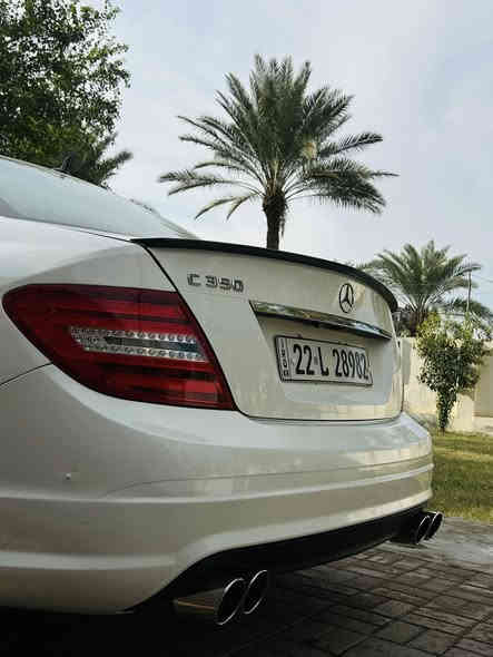 السلام عليكم مارسدس C300 موديل 2011 داخل عسلي تحكم جهتين برده خلفيه تخم تاير تخم ويل جديد بل كارتون صدر امامي خلفي لوك كير مكينه تبريد منضومه زنون كت AMGاربع اكزوزات رقم أربيل الدولي تحويل او وكاله حاضر بيها قطع كلير بيع اول مراوس حسب القناعه مكاني بغداد الدوره الاستفسار اكثر خاص وتأمر *********** 🌹
