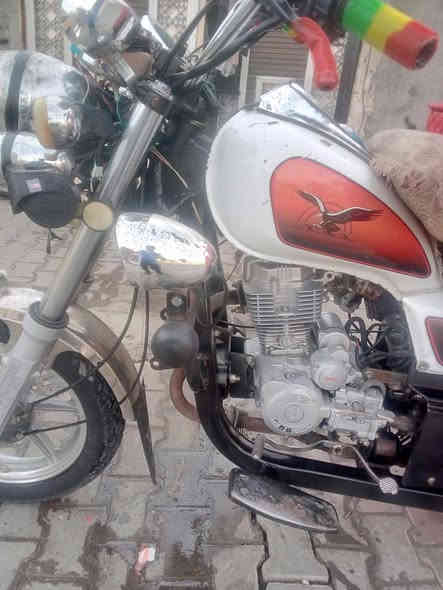 السلام وعليكم عندي ستوته للبيع موديل 20محرك شرط كهربائيّ كامل شرط شرط ستوته نقطه صبغ  بليته منفيس كامل تحول بسمك كبل السعر مليون 425بي مجال قليل الشراي يخابر مكان كركوك شخوان بليته وعقد ***********
