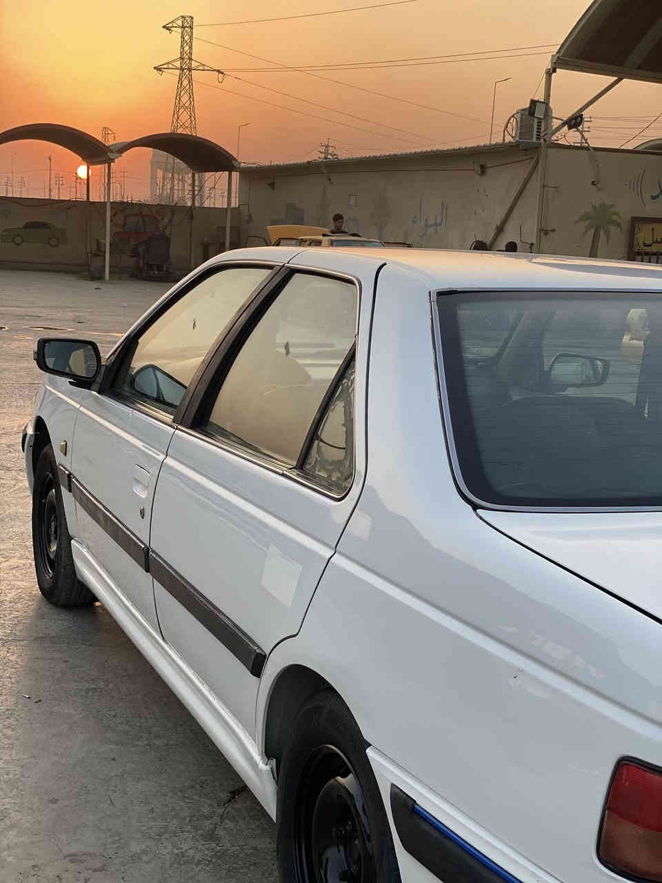 السلام عليكم 

بيجوبارص موديل 18
السياره محجوزه جانت وهسه حره حره
السياره مال جناي كشرها نضيف 
السعر ٦٣وبيها مجال 
مكاني ديوانيه

رقم ***********
