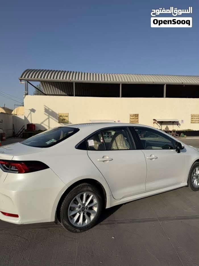 كورلا SAS 2022
ياباني اصل مو صيني 
مكينه 1800
5 ويل كب 
تبريد قطعتين 
بصمه 
دخول ذكي 
مري شفط
حساس امامي خلفي 
شاشه عداد ديجتل 
ماشيه 96 الف كيلو متر قابل للزيادة

السيارة جاهزة ما ناقصهه شي 
مكينه كير حداده تخم تاير تبريد بل جيس شرط الفحص
 بيهه بارد بالصندوك والداير كد شبر 
وبيهه طخه بالباب مال السايق. 

السعر 152 وبيهه مجال
رقمي ***********
