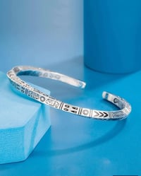 مختوم ٩٢٥ • فضة • اكسسوار شخصي