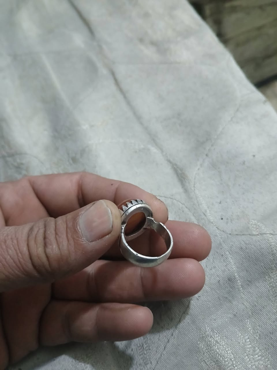 البيع مكان بغداد السعر  ٢٥ تليفون  ***********
