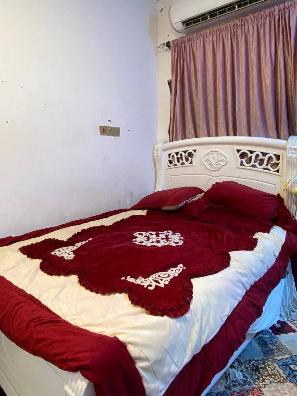 غرفة للبيع الي حاب يشتري يجي خاص انطي رقم صاحب الغرفة البصرة, العراق


**إذا كنت صاحب هذا الإعلان وتريد حذفه لأي سبب، رجاءا أرسل رسالة إلى الدعم الفني**