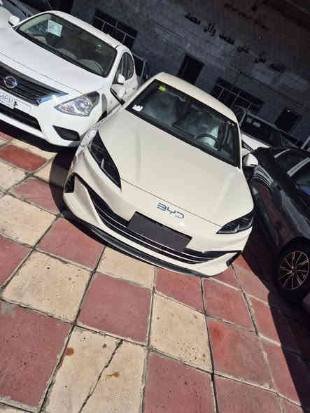 سلام عليكم وصول  BYD سيل 6  لشركة طريق الفخامة
🚗 للبيع – BYD سيل 6
✨ اللون: سماوي و ابيض و بيجي 
📍 الموقع: بغداد – البياع – الشارع الثالث

🔹 مواصفات السيارة:

تصميم حديث وأنيق

محرك اقتصادي وهادئ

داخلية فاخرة ومقاعد مريحة 😌 

شاشة معلومات كبيرة مع أنظمة ملاحة

نظام تكييف 

حساسات خلفية وكاميرا رجوع

إنارة LED أمامية وخلفية

💰 السعر: 21,500,000 دينار عراقي فقط
📞 للاستفسار: ***********
