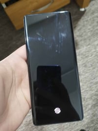 ٢٥٦ • ٨+٨ رام • خدوش شاشة