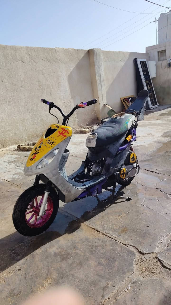 سلام عليكم شباب ماكس قجمه للبيع دراجه حلوه نهضه ومعدل تخبل مكينه ناعمه  بوشه 49ويل كب رياضي تايرات جدد سعر475 وبيهه مجال مكاني البصره الزبير رقم ***********
