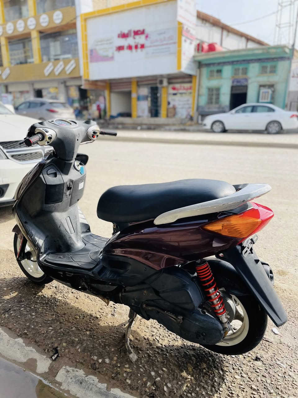 سلام عليكم سكنس لبيع دراجه برغي ما ناقصه مكينه 58و كلجات بلاديه تفطر الكاع دراجه و قبل شهر سويت 58كل نقص ما بيه دراجه و مستعجل عل بيعته ***********هاذه رقمي و بي واتساب و سعر بلاش وعلي
