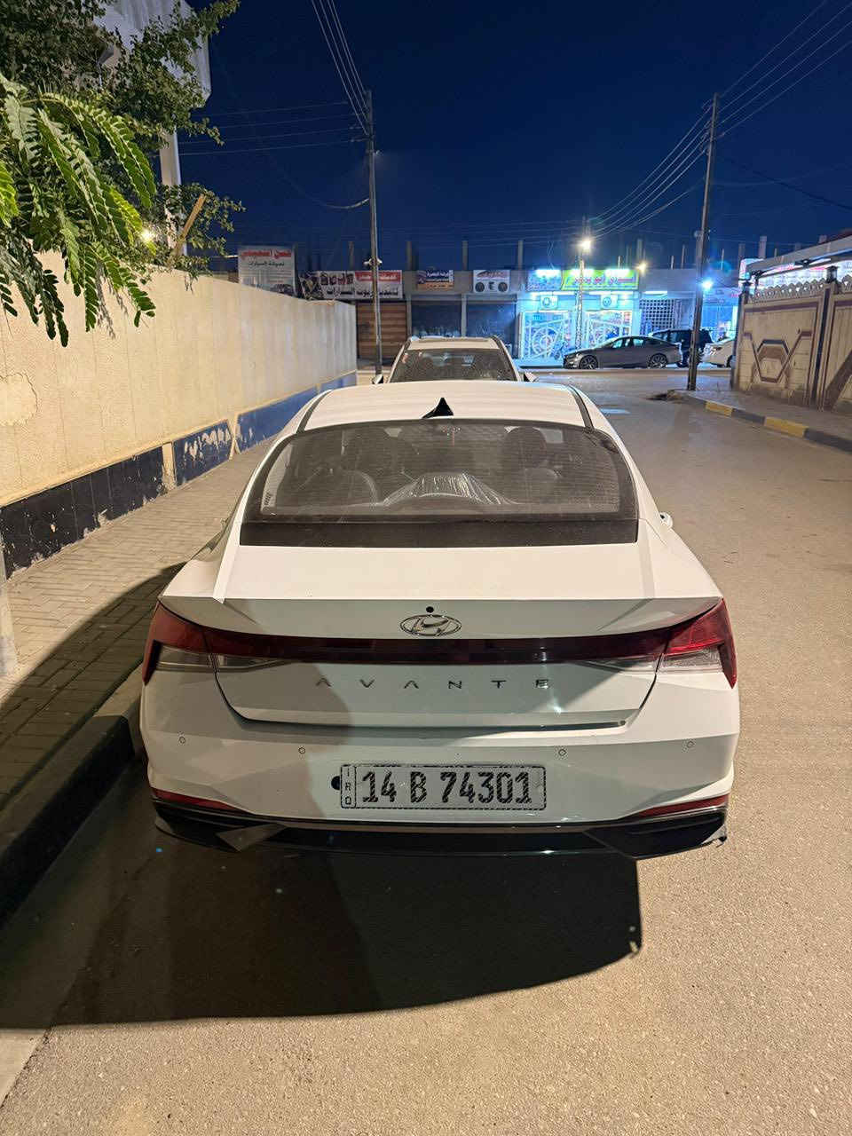 السلام عليكم اخوان سيارة النترا وارد كوري افانتي موديل 2023 رقم بصرة حرة بيها 3 قطع تبديل نفس اللون وصبغ كد شبر بلداير الخلفي المواصفات فول ماعدى الفتحة 4 وضعيات قيادة شاشة جبيرة تحكمات ستيرن جهتين وبعد هواي مواصفات السعر 145$ اخوان اترجاكم لحد يراسلني ع الفيس تريد تفاصيلها راسلني ع الواتساب ***********
