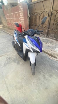 سكنس 23 كهربائيات شغاله . بيع على وضعه كايمه .07712029555