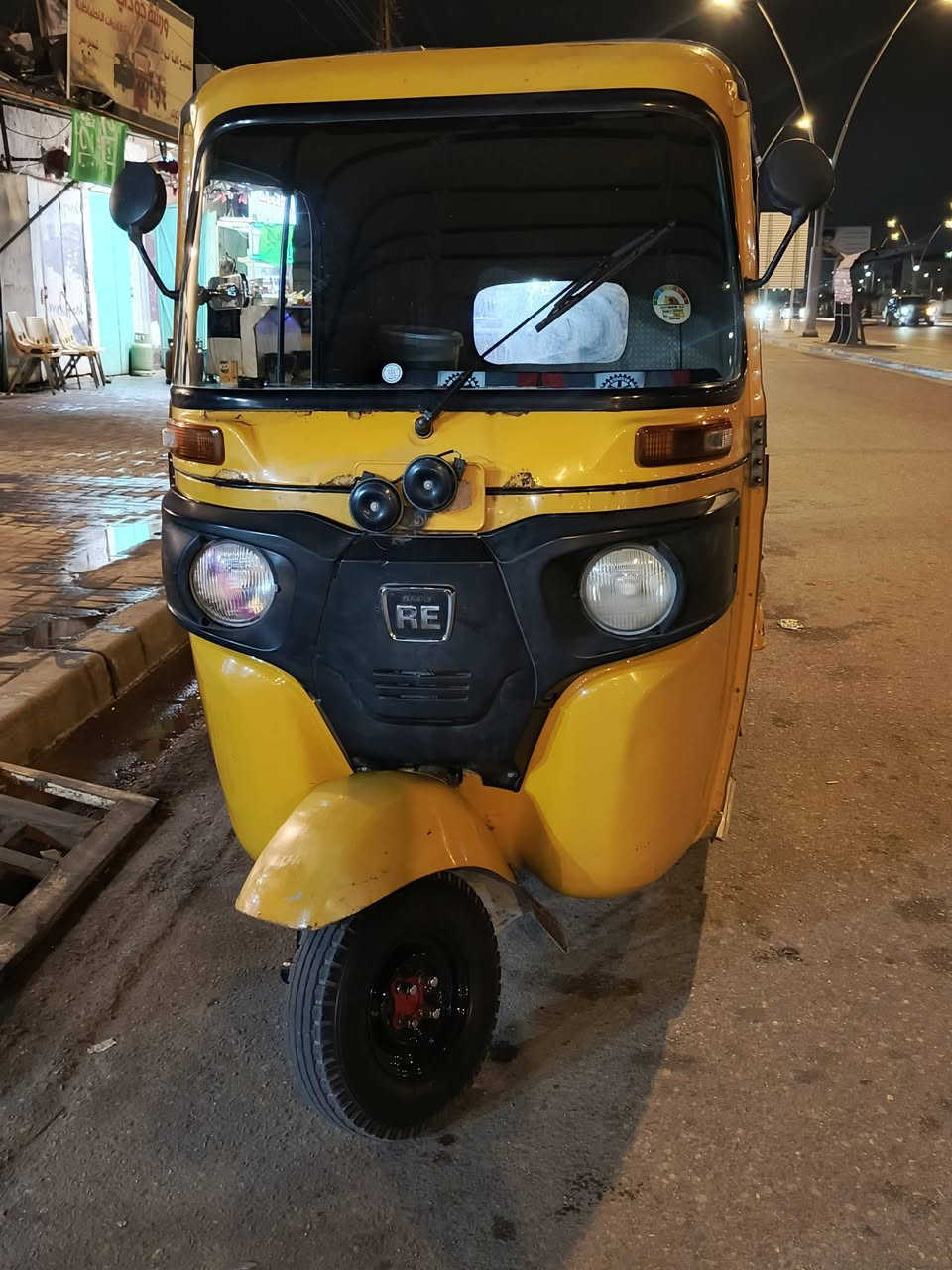 سلام علیکم تکتک البیع رقم وسنویه مديل 2020كامله كبل تتوكل علا باب الله تكتك خير من الله وحرفته حلوه رايده 5ملاين وربع لمو شراي لا يتعبني ***********
