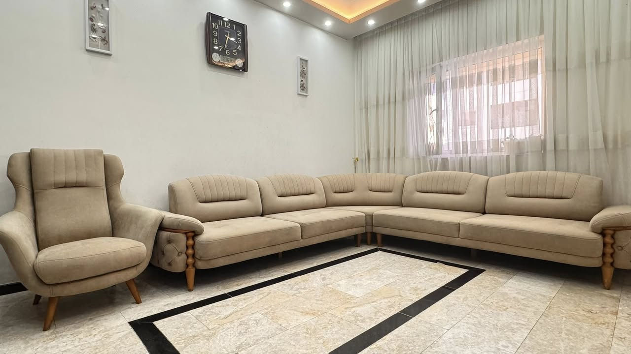 ديوان تركي للبيع ٨ مقاعد 
استعمال قليل ونظيف جدا 
ممكن يصير سرير 
مكاني الشعب


**إذا كنت صاحب هذا الإعلان وتريد حذفه لأي سبب، رجاءا أرسل رسالة إلى الدعم الفني**