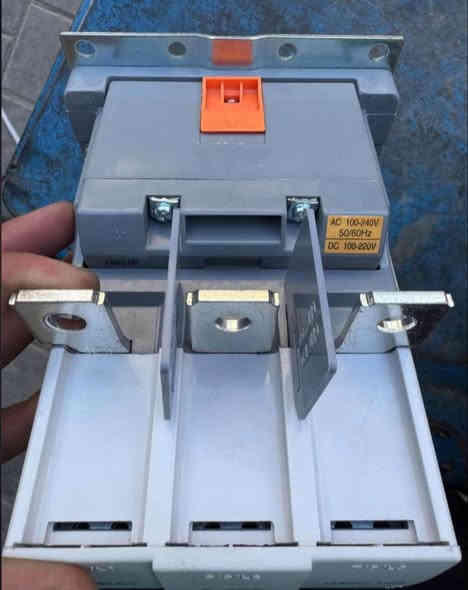 كوندكتر Ls جديد باكيت ٢٣٠ أمبير 

                                 👈١١٠ ألاف 👉

بغداد 

عكد النصارى 

وتوجد خدمه توصيل 

***********
