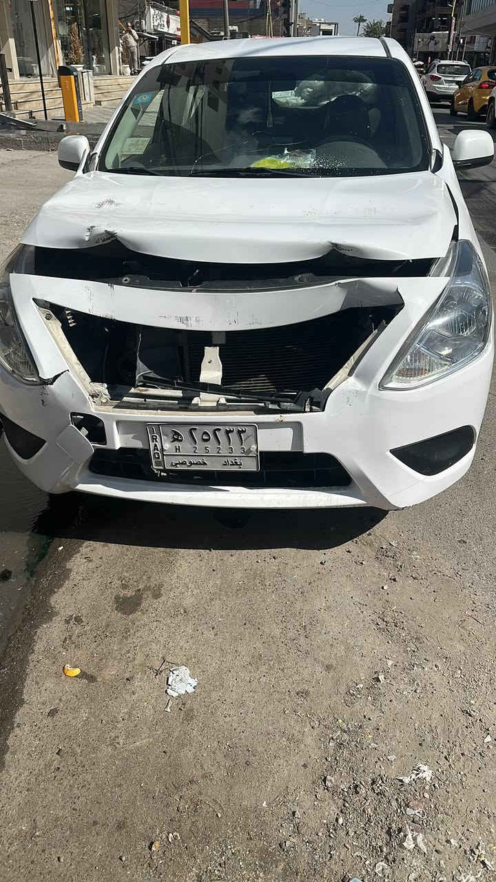 للبيع نيسان صني هندي 2019 بغداد
ماشية 195 الف 
بيهة قطع صببغ 
ابيعها على حادثها مكينة مابيهة شي 
بس بدنة وراديتر 
مكاني بغداد 
اسمي 
***********
