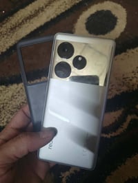 ريلمي GT ٦ • سنابدراجون ٨ جن٣ • شاحن ١٢٠ واط