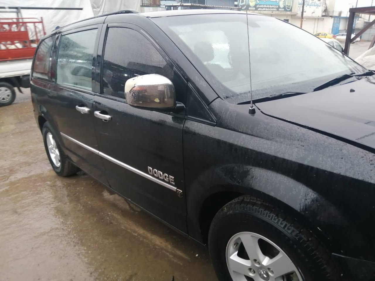 دووج كرفان٢٠١٠  sxt .
سياره بأسمي شرط التحويل ، بواب صندوق كهرباء  ، كشنات سياحي بلع 
صبغ البوند حسب مامبين بالسونار وباب خلف السائق تحت التريشة

3 قطع تبريد  
، رقم نينوى ، كابون بانزين، 

محرك كير شرط ،  ، 

سياره عليها ادامه كامله جاهزه 

السعر130 بيها مجال للشاري 

***********
***********
