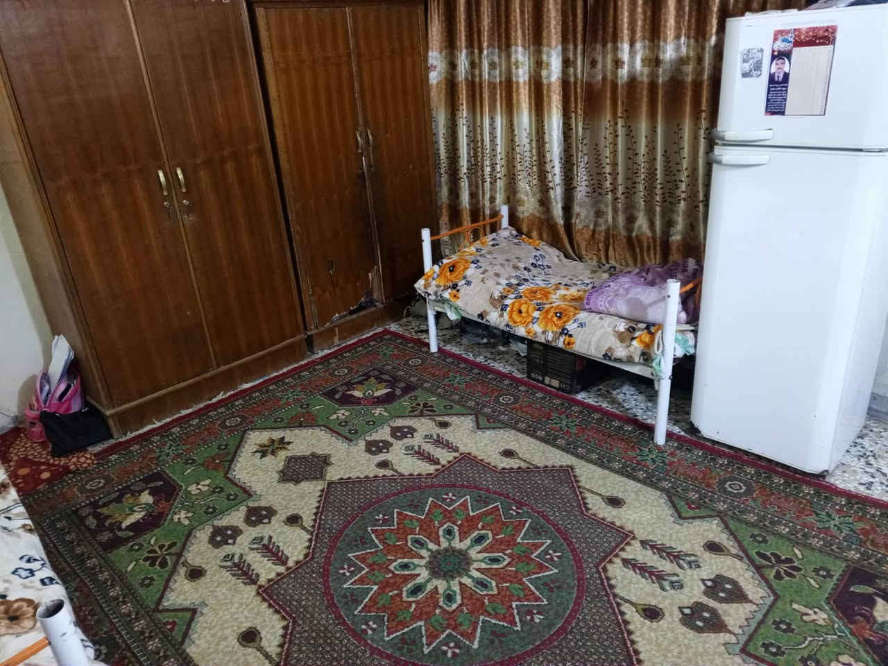 السلام عليكم
بيت للبيع زراعي المساحه ١٥٠ متر العنوان بالسده حي النصر كاع بيت سهر الشارع العريض مقابيل مولدة زياد / تفاصيل البيت يتكون من غرفتين + صاله + ستقبال + مطبخ + طارمه السعر المطلوب ( 37 ) مليون وبي مجال الاستفسار // *********** /***********
