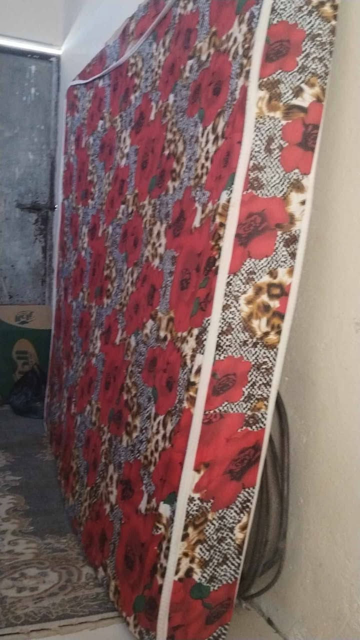 دواشك ع 7
دوشك نفرين 50
بلزمه 100


**إذا كنت صاحب هذا الإعلان وتريد حذفه لأي سبب، رجاءا أرسل رسالة إلى الدعم الفني**