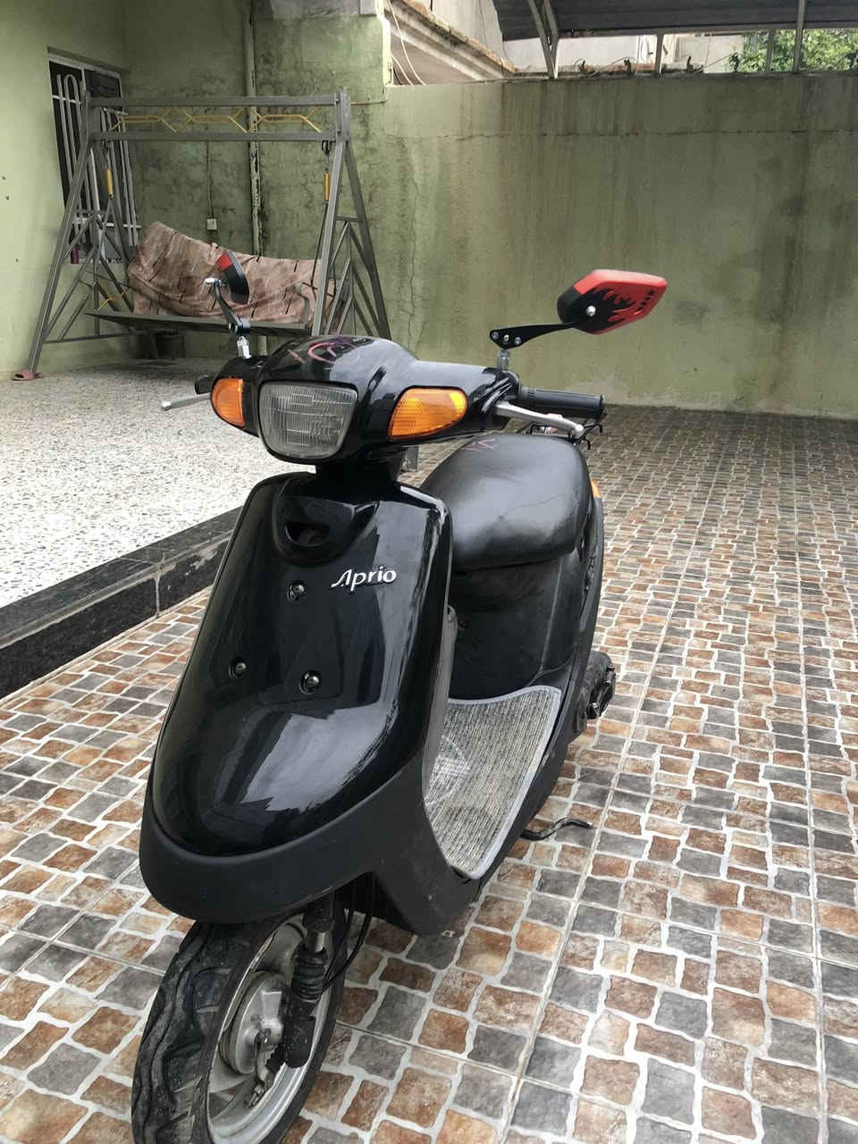 ماطور بوتين تك كهربائيات كلها شغاله مكينه مامفتوحه نص نهدر يشتغل شلعه ومعدل فول سعر ٣٥٠وبي مجال رقمي***********
