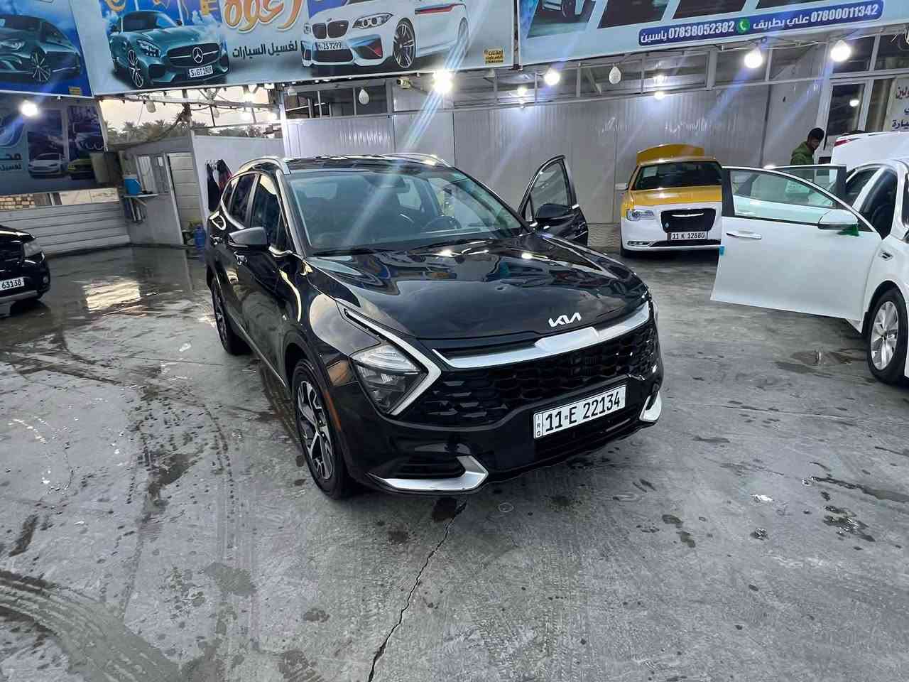 بيع او مراوس/ كيا سبورتج 2023 هايبرد (كهرباء - بانزين)
وارد امريكي فول مواصفات نظيفة جداً رقم بغداد الدولي الجديد 

السيارة بيها قطعتين صبغ بنيد وجنطة فقط بدون لغد ولا شاصي والسونار موجود بالمنشور  

مواصفات :: -
گير ماوس  
قيادة ذاتية
تحديد مسار  
بصمه 
كشنات جلد / كهرباء / كشن تدفئة مع ستيرن تدفئه  
شاحن وايرليس 
شاشه جبيره متصله 
كامره خلفيه 
رادار امامي خلفي رادار جانبية  
شاشه تبريد لمس 
فول تحكم ستيرن / لايت عدسات متحرك مع السيارة / 4 مودات قياده / مانع ازلاق / اوتو هولد / حساسات / ويل كب جبير / هندبريك بصمه وبعد بيه هواي مواصفات  

السعر 187 ورقة وبيهة مجال
 
العنوان بغداد والديوانية 

***********
*********** بغداد, العراق
