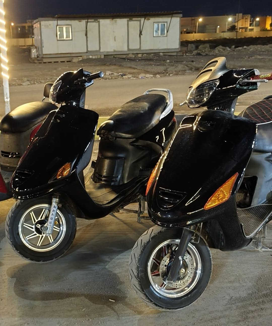 دراجه فراشه للبيع فحل وناسيه دراجه ما ناقصها اي شيء العنوان بصره الزبير هذا رقمي على الواتساب سعر خاص ***********
