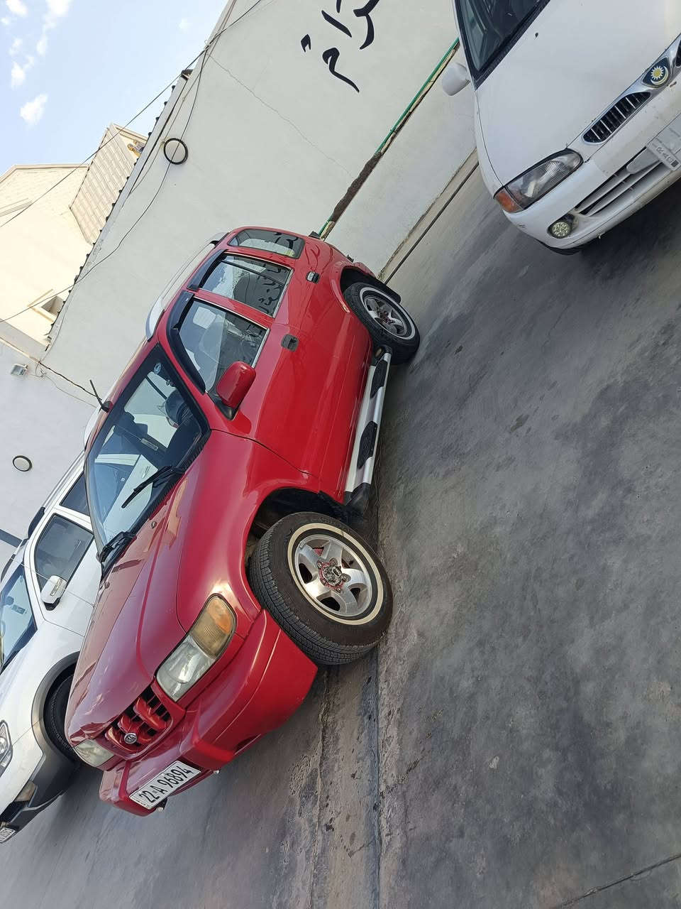السلام عليكم كيا سبورتج موديل 2000
تبريد ثلج كير عادي محرك بي لاستيك ولف سنوية لل ٢٠٢٨ طخم تاير جديد لايت زينون جامات كهرب قفل مركزي شاشة وكامرة ..السيارة جاهزة ترايك للبصرة بيها صبغ بالجنطة فقط بدون دواخل شرط التحويل السعر ٤٨ وبيها مجال
البيع نقد فقط. المكان جنوب الموصل. للتواصل ***********
