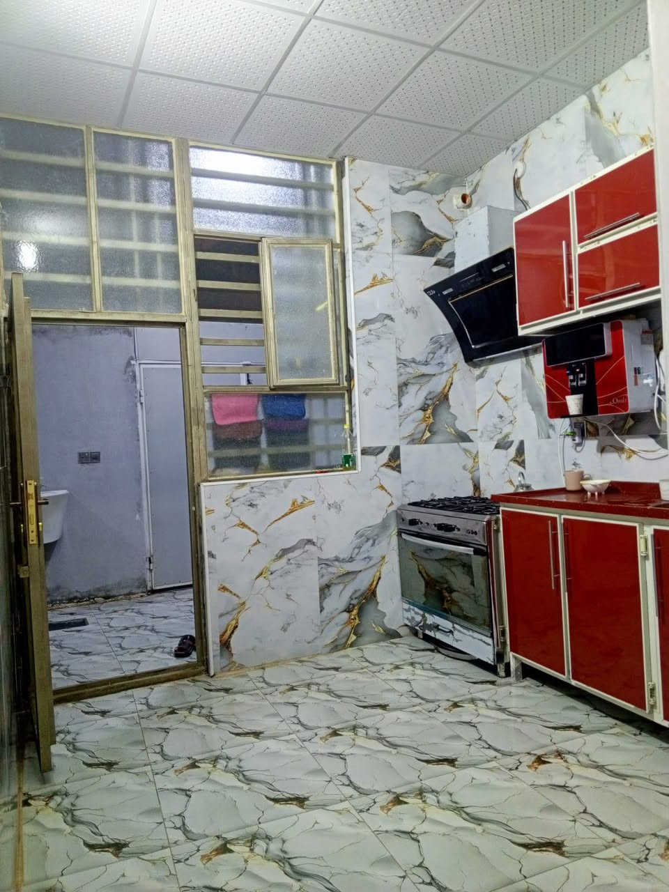 🔥 بيت جديد للبيع - شارع المطار القديم 🔥

🏠 المساحة: 100 متر 
📍 الموقع:نجف كوفة-شارع المطار القديم
قريب على مدرسة القصواء
💰 السعر: 33

التفاصيل:
✅ بناء جديد 100% اساس وسقف صب مركزي
✅ بناء بلوك متين - شغل نظيف
✅ التقسيم: غرفة نوم + صالة + استقبال + مطبخ
✅ صحيات داخلية وخارجية
✅ سطح + منور للتهوية والضوء

للتواصل اتصال 
📞 ***********
