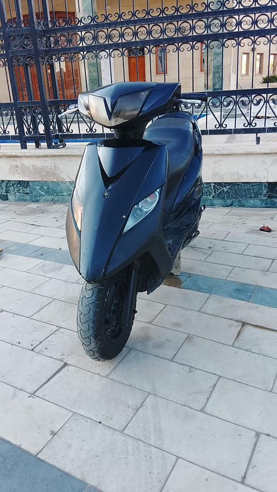 السلام عليكم دراجه ثعلب دراجه حلوه ونضيفه كهربائيات كله شغاله نكره سلف مكينه خير من  الله سعر 550 وبيه مجال مكان بغداد رقمي *********** خابرني وخادم
