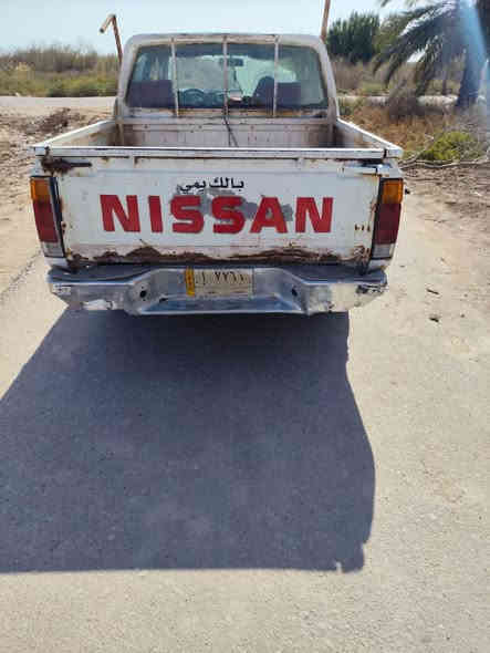 السلام عليكم
بيكب نيسان دبل قمارة موديل 1991
محرك 4y ياباني لاتنقيص ولاتبخير گير عادي 5 نمر 
البدي تعبان شوف العين
الرقم مميز مثل ماواضح بالصور
السنوية نافذة لغاية 2019 
السنوية بأسم واحد بالعمارة بالميمونة ماأندله ولادورت عليه
السيارة جبته أعمرها لكن ظروفي ماسمحت وصارله 4 أشهر واگفه
مكان السيارة بالبصرة ـ أم قصر ـ دور الهندية ..
السعر 21 ورقة 
الاتصال على هذا الرقم ***********
ملاحظة  ..
إذا ماعجبك المنشور گول الله يسهل أمرك ويرزقك وربي يرزق الجميع
