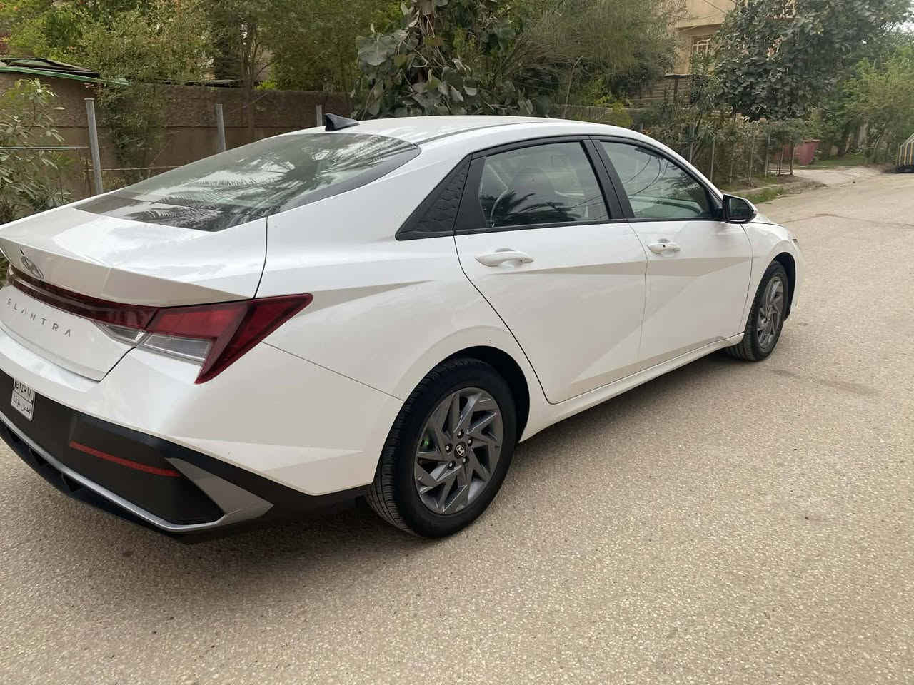 للبيع النترا  2024
ماشيه 38 بدون رقم
داخل رصاصي
وارد امريكي حادثه بنيد نفسه معمر ومصبوغ
 وبارد بالجاملغين شي قليل كلش
محرك 2000 
بصمه
رادار امامي
رادار خلفي
رادار جانبي
شاشة متصل
كامرة دوارة
تحديد مسار
قيادة ذاتيه
توقف ذاتي 
سيارة جاهزة وكاملة بدون نقص
السعر 148 وبيه مجال قليل 
 للاستفسار***********
