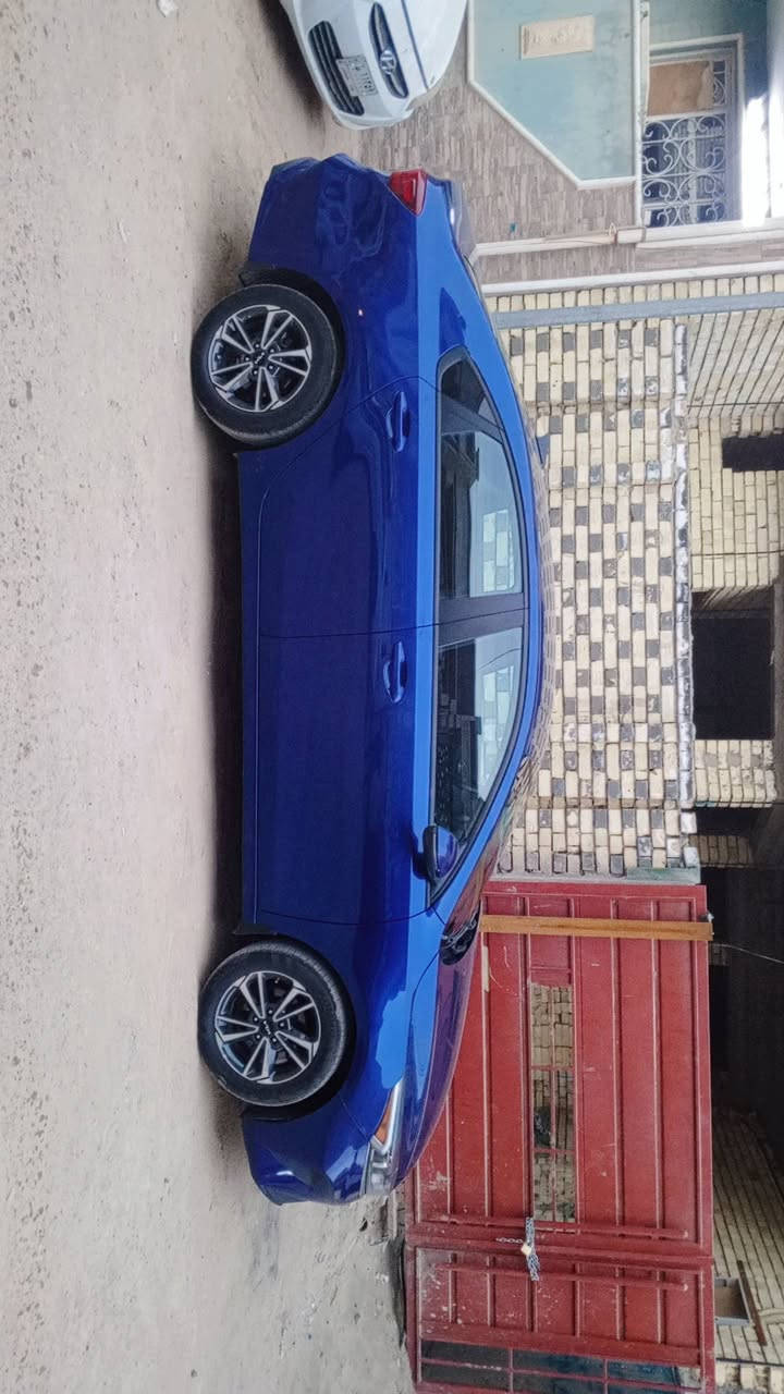 السلام عليكم فورتي موديل 23 بدون حادث محرك 2000 دوش سياره جديده صوره باميركا موجوده بلنشور السعر 155 رقم الهاتف ***********
