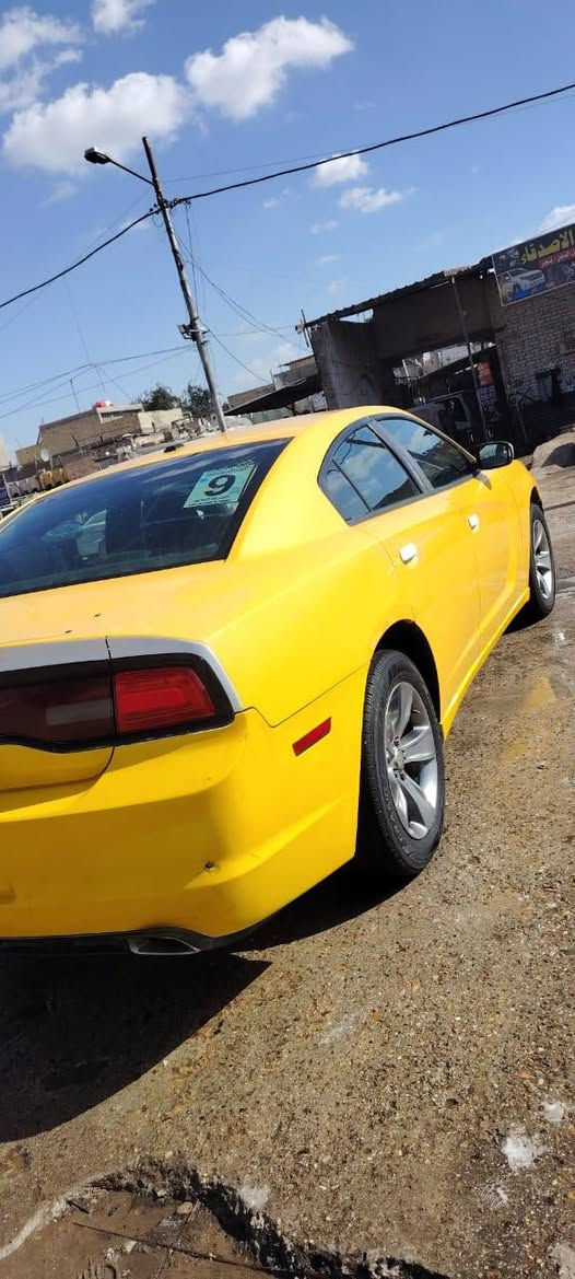 جارجر ٢٠١١ سياره جاهزه السعر ١٣٥ ***********
