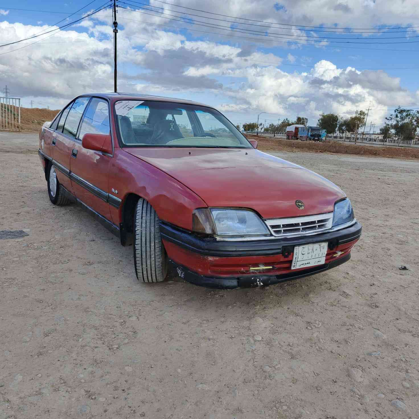 وابل وميكا حجم 20 موديل 1991 رقم نينوئ مشروع وطني وكاله من وكيل تحويل من شرعي كربون بيها محرك كير شرط 
كهربائيات كلها شغاله تايرات باتري كله جديد سعر 27  بي مجال بسيط
***********
مكاني تلعفر
