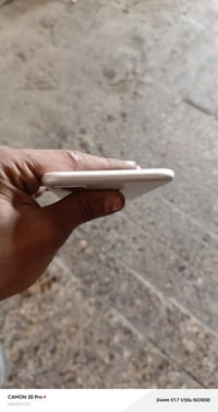 آيفون ٧ بلس • ٣٢ • شاشة مبدلة