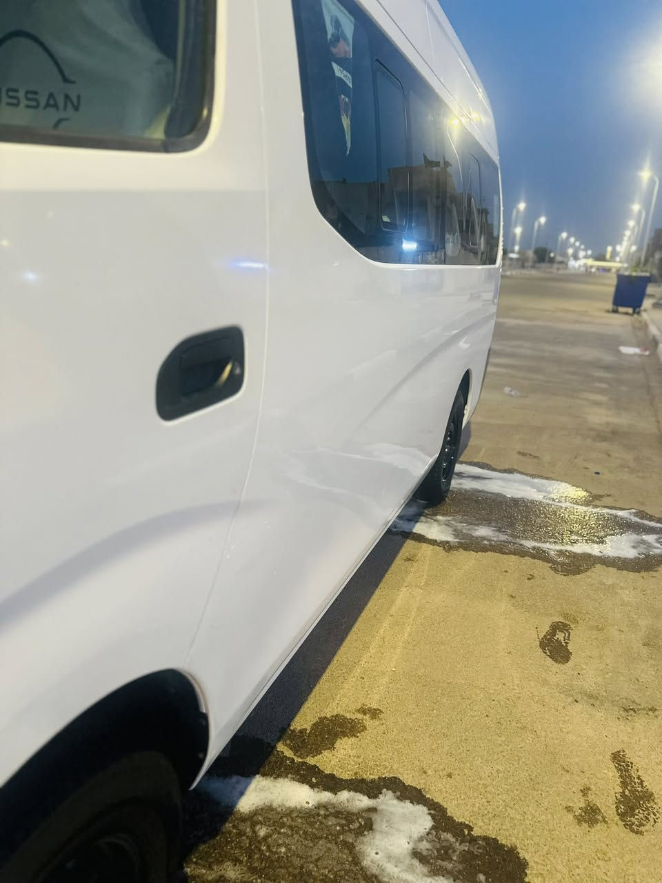 سلام عليكم نيسان للبيع كفاله عامه ماعده المئشر بل صوره سياره جديده بمعنه الكلمه
رقم بغداد مكان السياره في البصره تبريد توني محوره❄️حداده جديده كير ومكينه مامفتوحات على وضع الشركه رقم الفاتف *********** 
***********
