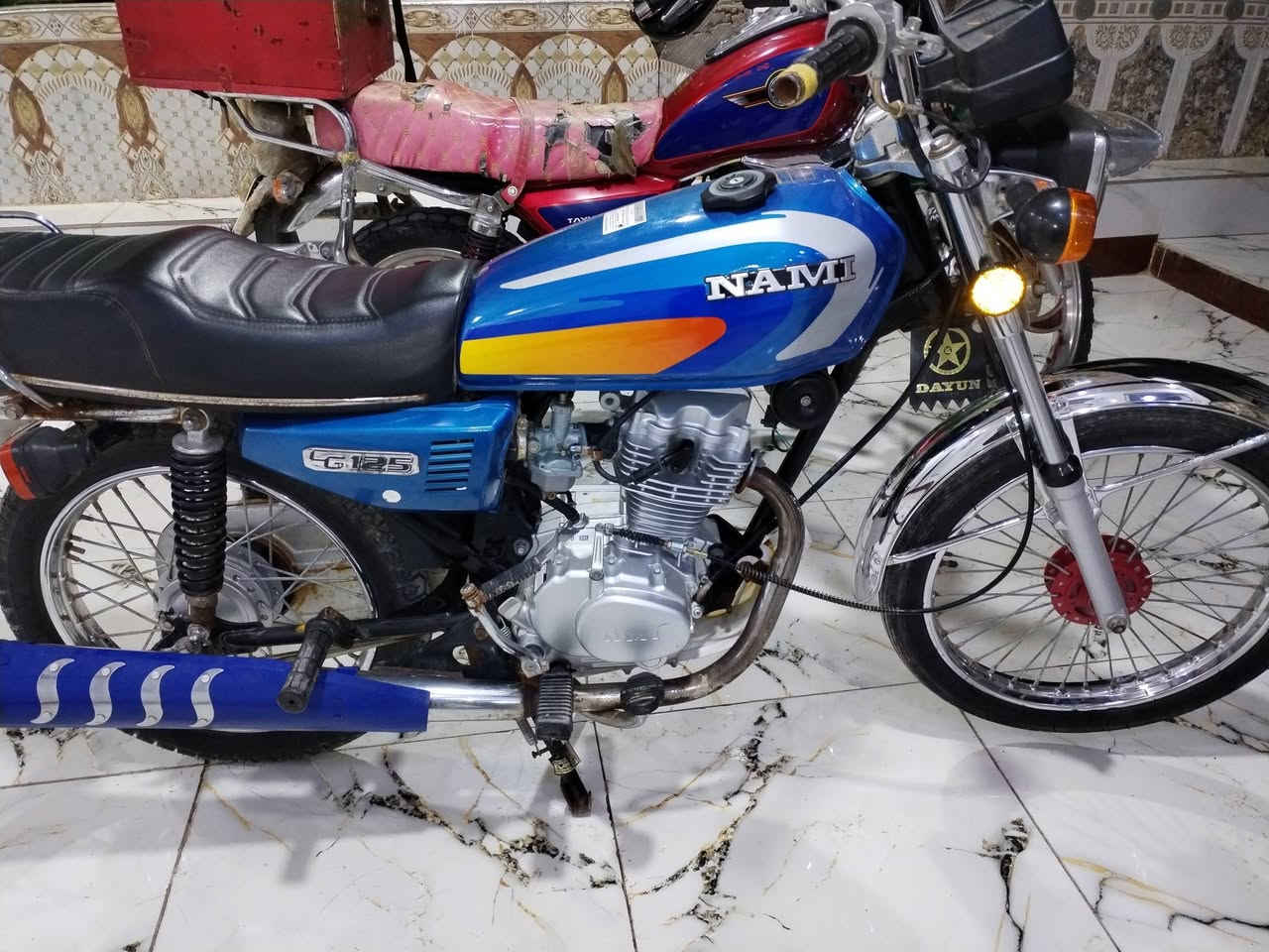 دراجه نضيفه كلش مانقصه اي شي كامه من كلشي كهربيات كله شغله ***********
