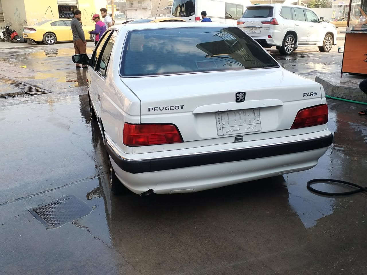 سلام عليكم بارض 2012 السياره كفاله عامه من ضربه أو تبديل مكينه كير حداديه تبريد تخم تاير رقم ذي قار مكاني الديوانية 
***********
