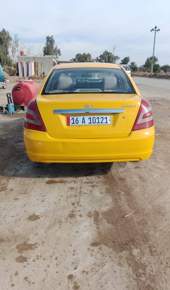 سلام عليكم للبيع سياره شيري A5 موديل2013 كير ومحرك بلادي مكفولات كهربائيات شغاله دوشمه جديده  حداديه زينه  باتري جديد رقم دولي سنويه ل2030صبق عام لجماليه مداور ثاني يوم مشروع وطني  مصفره هيئه وغرامات  مكاني واسط سعر 37 وبيه مجال لشراي للتصال ***********
