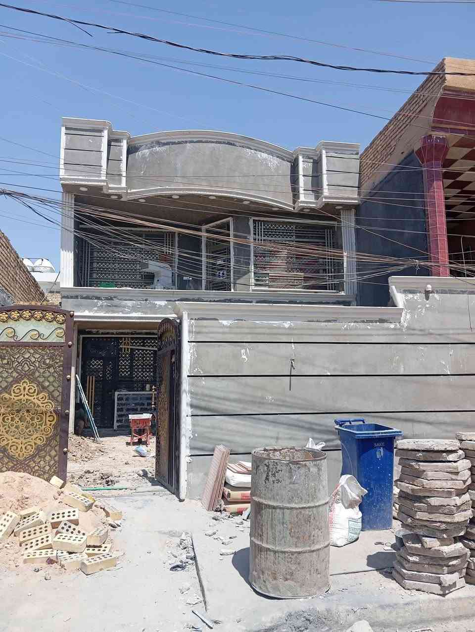 سلام عليكم خلفه متفرغ لبخ ونثر وطلس وتصفير مساطر وفوم واجهات كوبلنات بغداد الحسينيه  ***********
