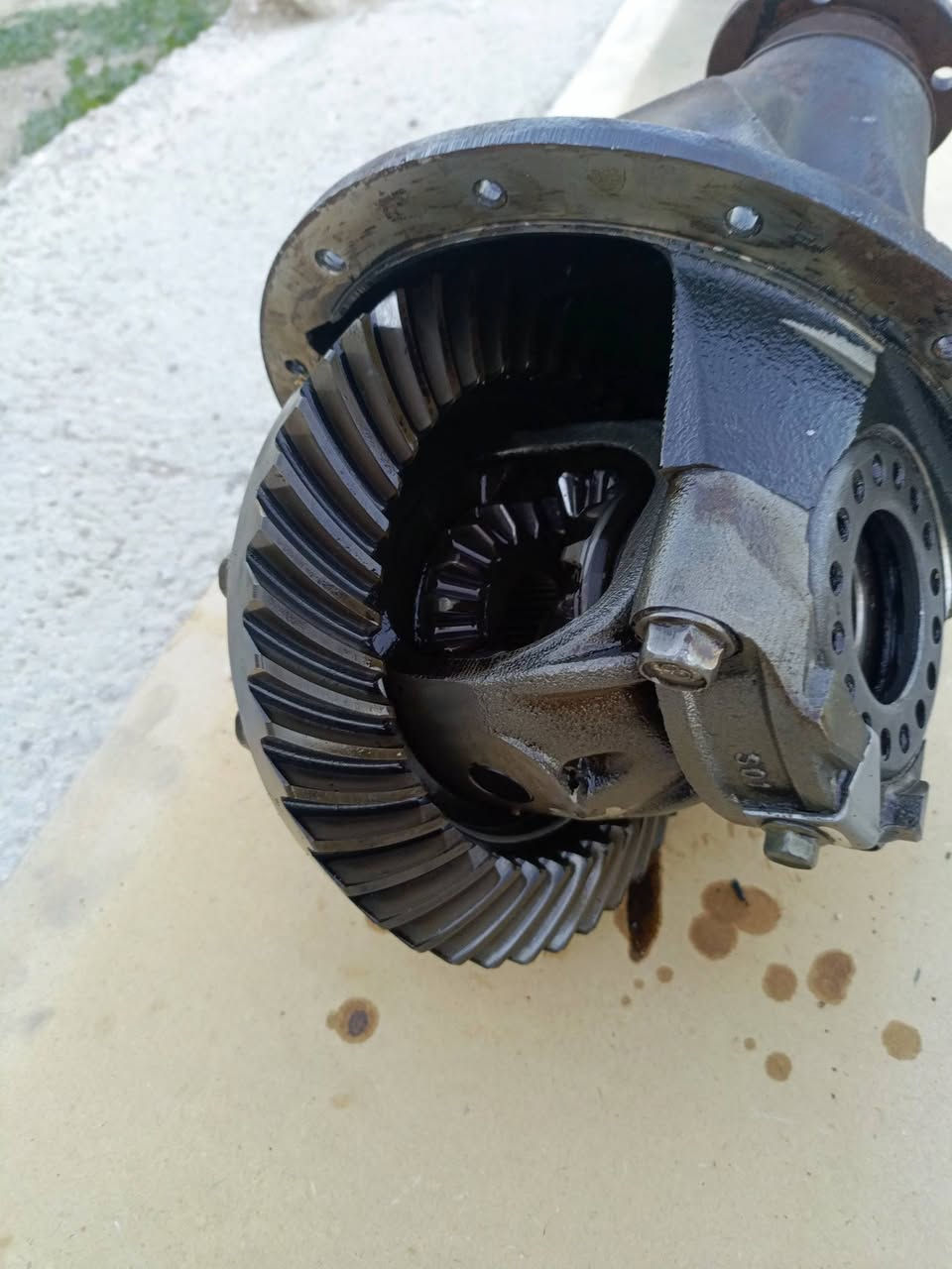 السلام عليكم ورحمه جعمقه البيع مال عموشه شرط الفحص خفيفه مال سيارتي نسحك عندي الهوزن وبدلته كله مال موديل 18 مكان بغداد الشعله السعر 200 وبيها مجال بصيط هاتف ***********
