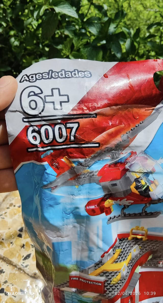 ليكو اطفاء كلشش حلوه 15 وبالعافيه


**إذا كنت صاحب هذا الإعلان وتريد حذفه لأي سبب، رجاءا أرسل رسالة إلى الدعم الفني**