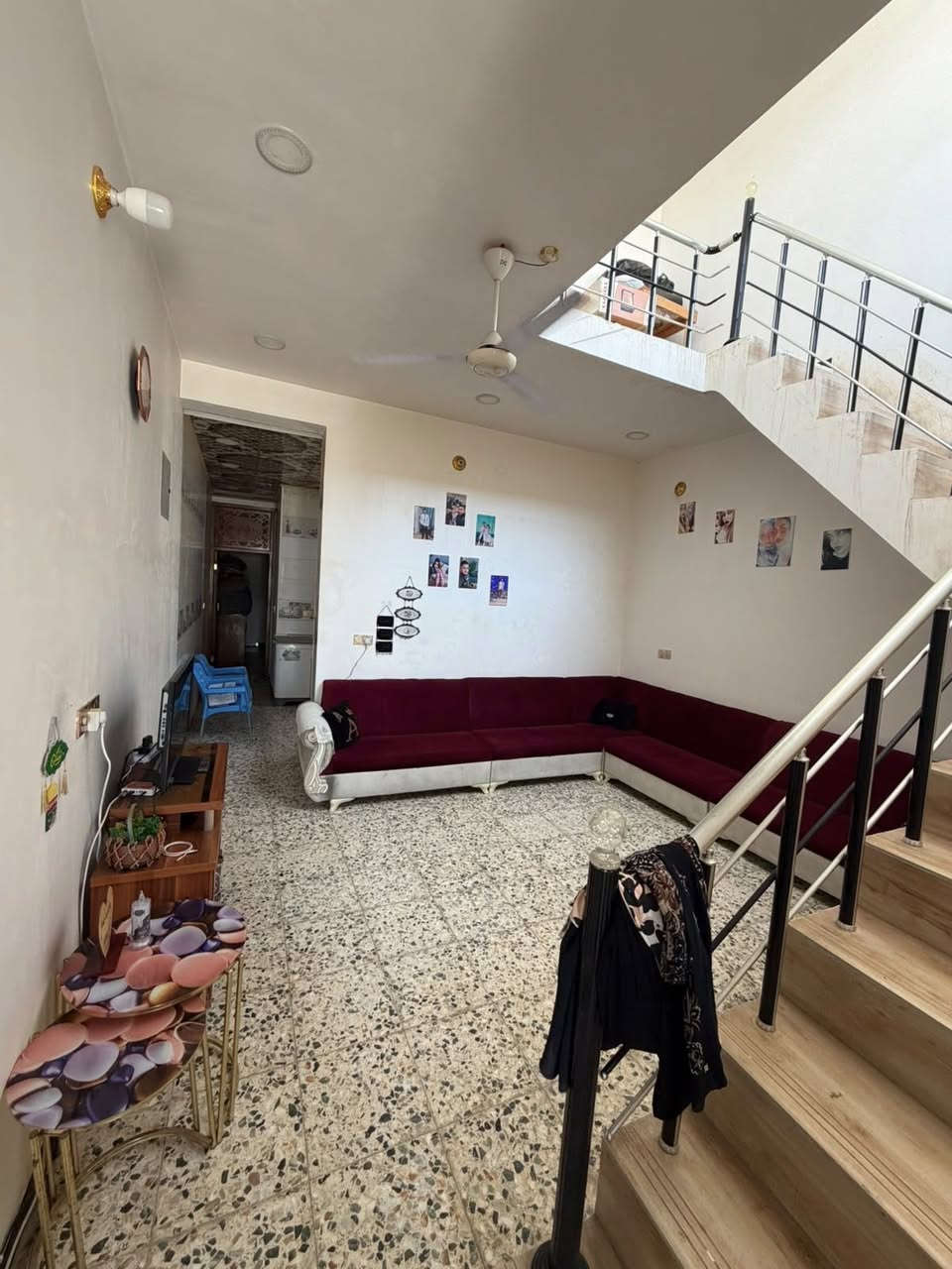 🏡 دار للبيع – طابو صرف

🔹 الموقع: شارع 80، خلف الصيدلية النموذجية
🔹 المساحة: 132 متر²
🔹 الواجهة: 6 متر
🔹 النزال: 22 متر
🔹 البناء: حديث

📌 ملاحظة: الدار مشمولة بقرض المصرف العقاري بقيمة 80 مليون دينار.

📞 للاستفسار ومعرفة المزيد من التفاصيل، يرجى التواصل على الخاص


**إذا كنت صاحب هذا الإعلان وتريد حذفه لأي سبب، رجاءا أرسل رسالة إلى الدعم الفني**