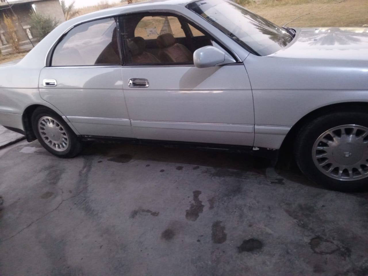 سلام عليكم . سياره بطه  سياره جديده محرك 2500 فيفيتي فيشه موديلكو سياره مكفوله من كص او نقل جثه وصوليات  سياره مصبوغه سياره تبريد شغال تخم تاير جديد سياره سنتر لوك ريمون تتفتح   .. العنوان النجف لاشرف طريق كربلا نجف ياعلي عامود 164 رقم الهاتف  ***********
