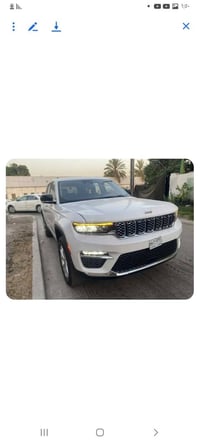 جيب شيروكي موديل ٢٣وارد امريكي الشكل الجديد ماشية ٢٥٠٠٠ميل حادثهة جامل...