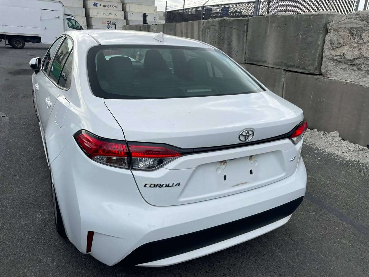 السلام  عليكم سياره كورلا وارد،امريكي موديل ٢٢ معوقين  حادثها بنديد ودعاميه اماميه للإستفسار على الرقم،***********للبيع
