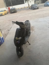 ماكس قجمه للبيع الدراجه بوشة ٥٥ مشيفه اصلي وبيها كلجات رياضي وصالنصه و...