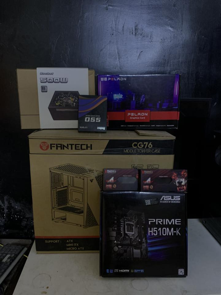 السلام عليكم pc للبيع
i3 10100
rx 580 8gb
asus prime h510 m-k
16 gb 3200hz 
ssd 256gb hhd 1tb
powr 500w
 case fantech cg76
375الف قفل مكاني بابل توصيل ماعندي
واتساب :***********
