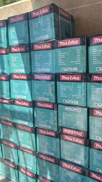 يسعد صباحكم بكل خير🤍🤍🤍
 الفارة الماطور ملف نحاس 100%100
والاسعار 🔥🔥🔥🔥🔥🔥🔥🔥
نسعئ لرضاكم إن دعمتنا فأنت مشكور وإن تجاهلتنا فأنت معذور وفي كلا الحالتين شكرا على المرور 🤍
العنوان قرب دكتور رسول 
محل حسين العويلي للاجهزة النقاله 
والاجهزة الكهربائيه كل مايحتاجه بيتك  

                الهاتف 
        ***********
         اهلا وسهلا بكم 
ايضآ متوفر نقد وفقد بانسب الاسعار
