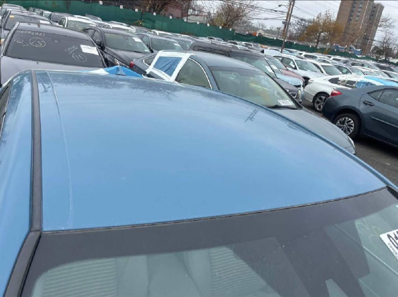 للبيع 
كامري se 2024 
مده الوصول 8 ايام 1/29 
السياره تدخل بنضام كتاب الشهداء او شمالي لليحب يدخلهه بليعجبه 
عنوان المكتب كربلاء سيف سعد 
للاتصال ***********
السعر 175
