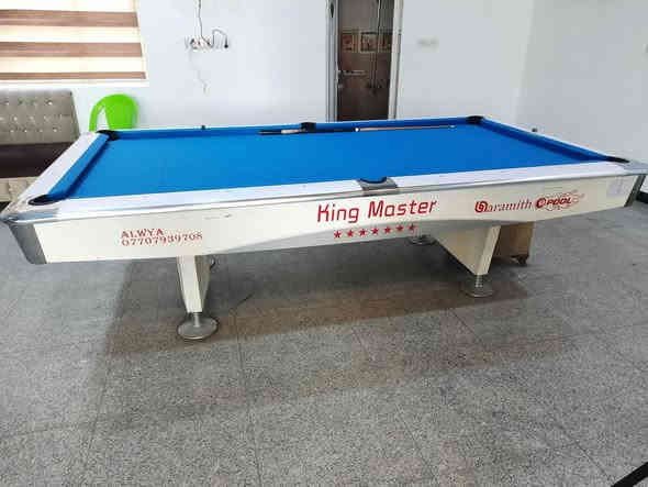 السلام عليكم بلياردات مستخدمه قليل للبيع مع الضمان يوجد شد ونقل كافه محافظات العراق 
_____________________________________
يوجد جميع انواع البليارد الجديد مع ضمان اقل قطعه 5 سنوات 
________________________________________
يوجد جميع مستلزمات البلياردو وبأنسب الاسعار 
____________________________________
للحجز والاستفسار ***********                       ***********.     🎱🎱🎱
بغداد حافظ القاضي
